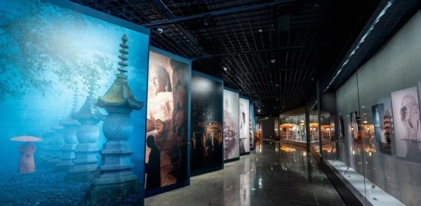 耗資9億的寧波彌勒數字博物館！年輕人在這里拜佛許愿?。?！